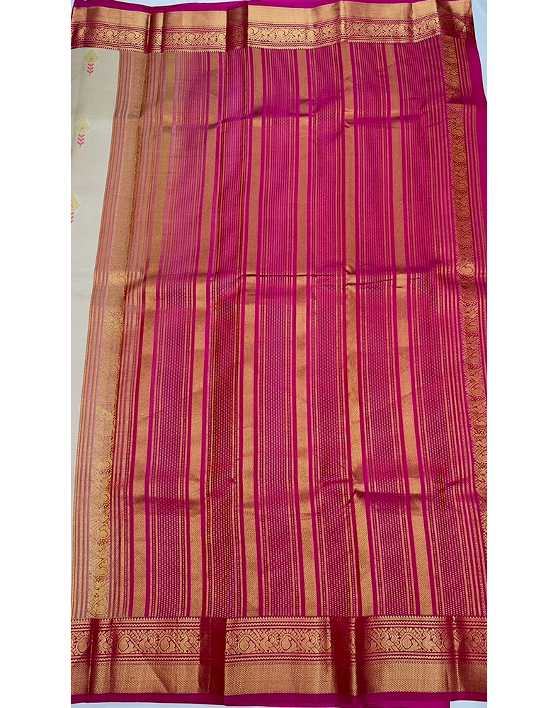 Off-White Kanchipuram Silk Saree with Contrast Dark Pink Border