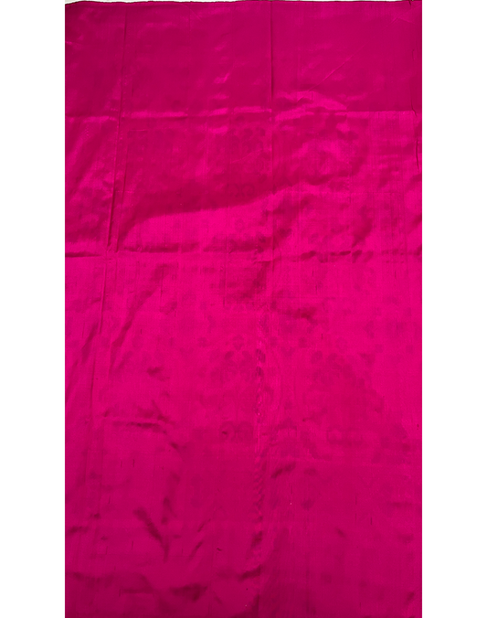 White Pochampally Handwoven Drill Weaving Ikat Silk Saree with Contrast Magenta Purple Border