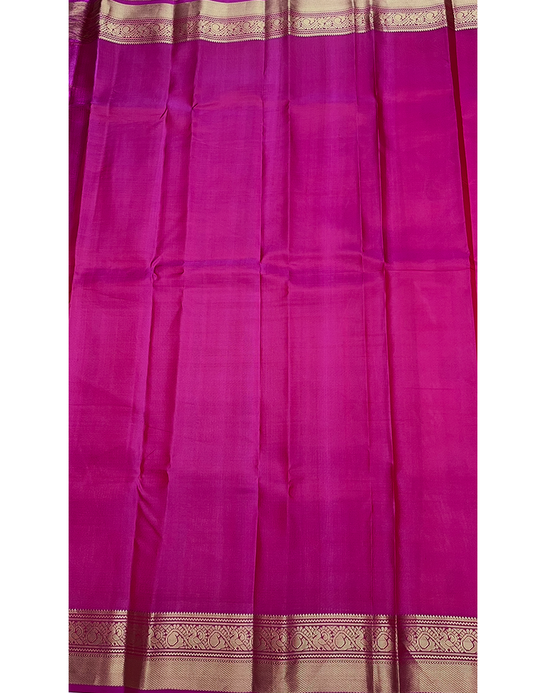 Off-White Kanchipuram Silk Saree with Contrast Dark Pink Border